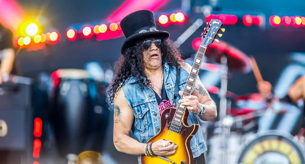 Slash er klar på endnu et Guns N' Roses-album