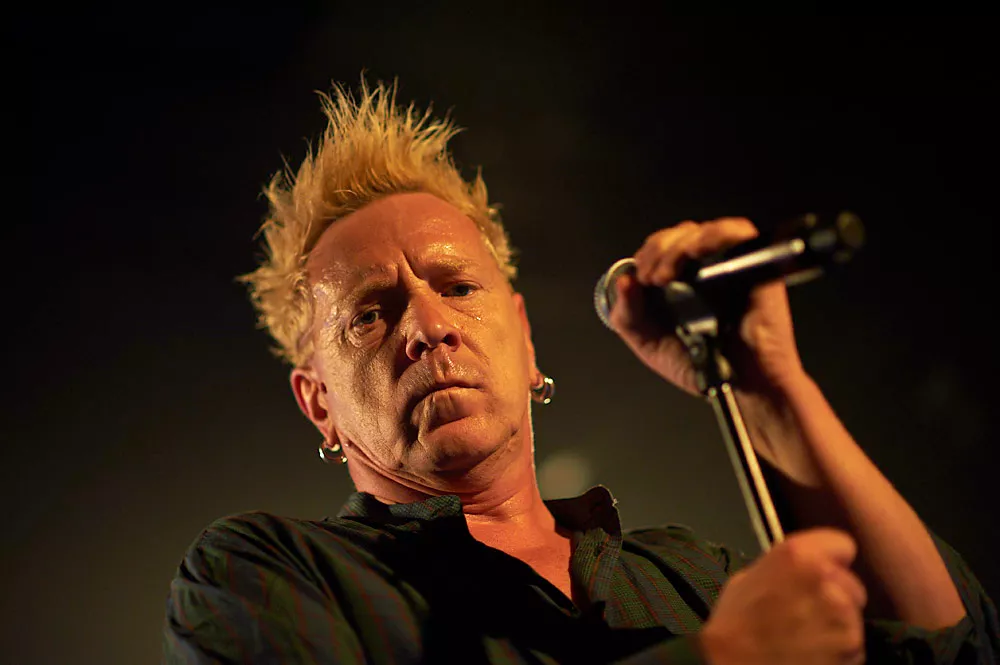 10 ganger Sex Pistols-frontmannen utklasset journalister