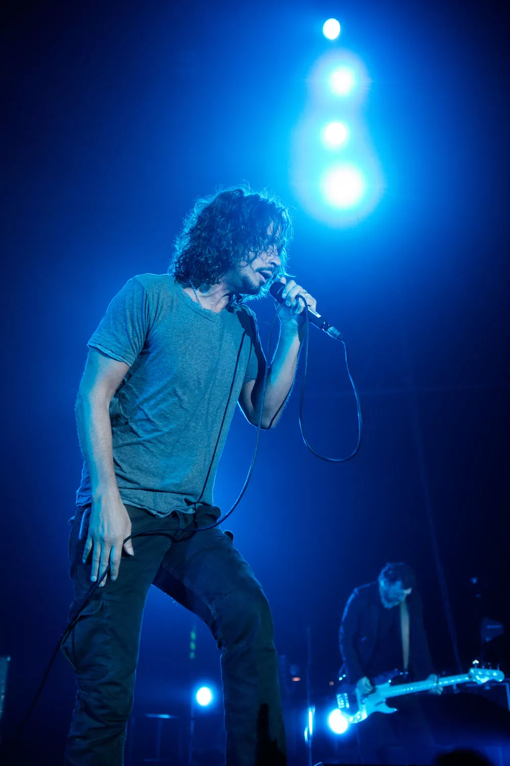 Chris Cornells enke sagsøger Soundgarden