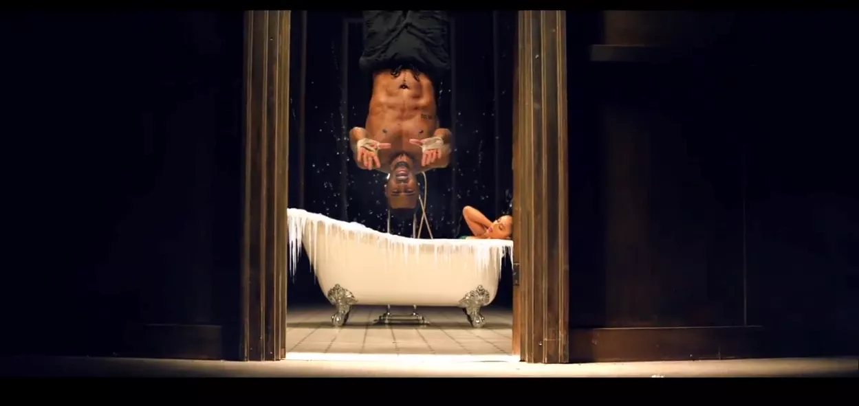 Se Jason Derulo fræk og skjorteløs i sexet ny video