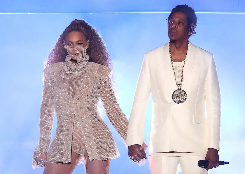 Beyoncé og Jay-Z surprise-udgiver album
