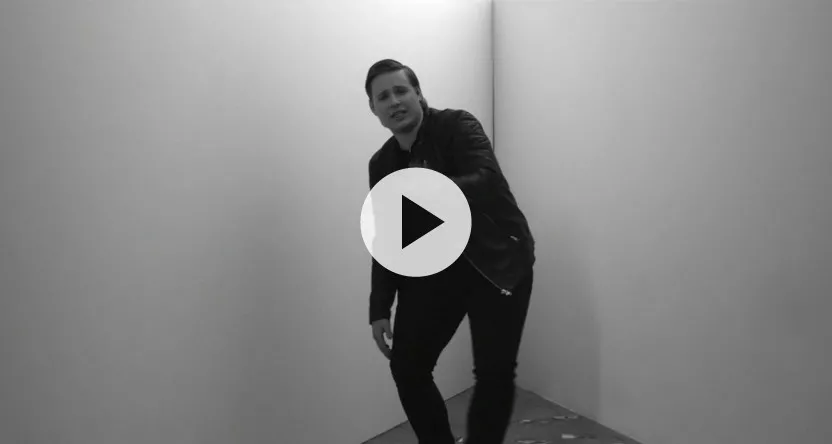 Video: Jeppe Loftager rapper om at gå fra dreng til mand
