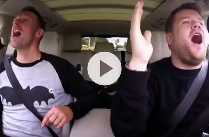 Video: Se Chris Martin synge carpool karaoke