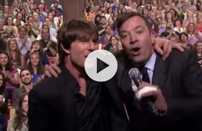 Se Jimmy Fallon og Tom Cruise i morsom mime-battle