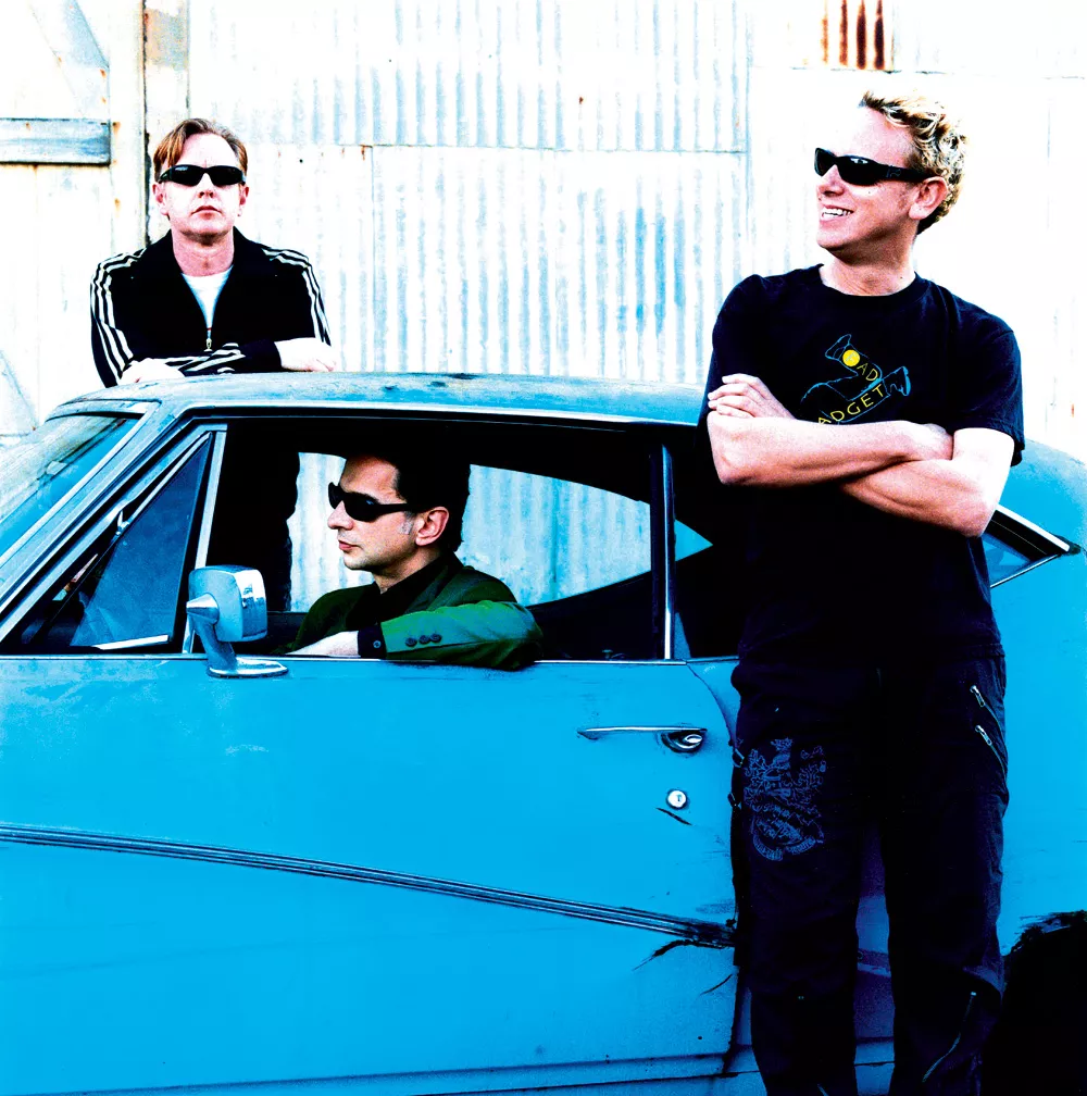 Depeche Mode aflyser flere koncerter