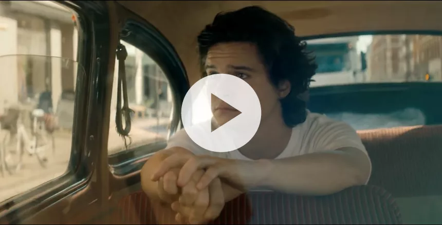 Se Lukas Grahams flotte musikvideo til den rørende "You're Not There"