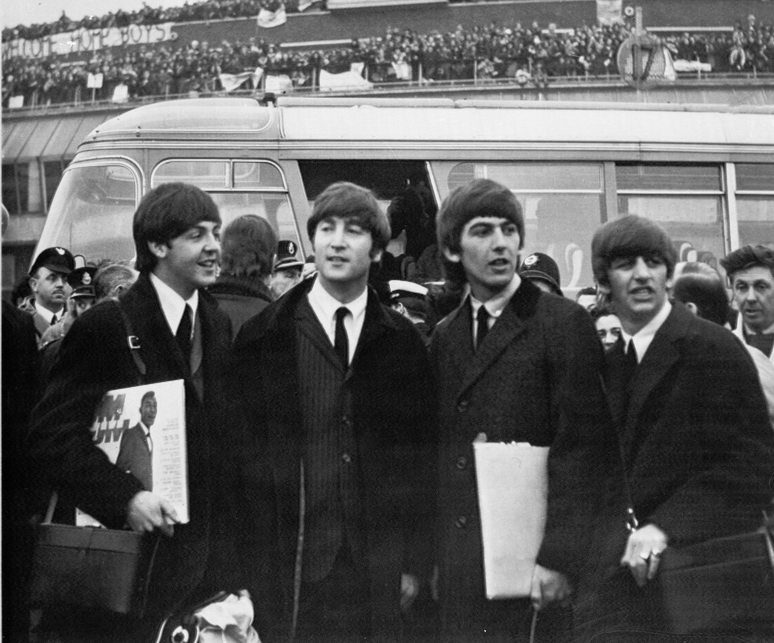 Over 400 Beatles-fotografier solgt på auksjon