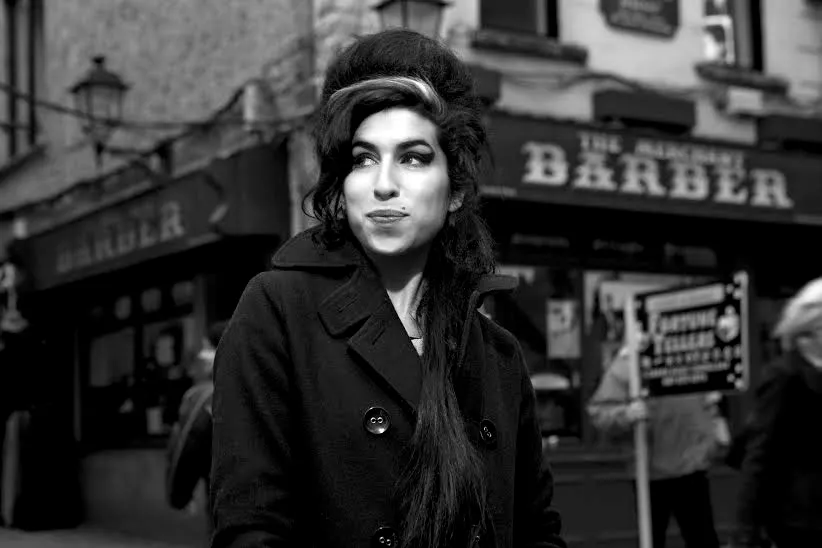 Stjernefotografen Søren Solkær udstiller Amy Winehouse-portrætter