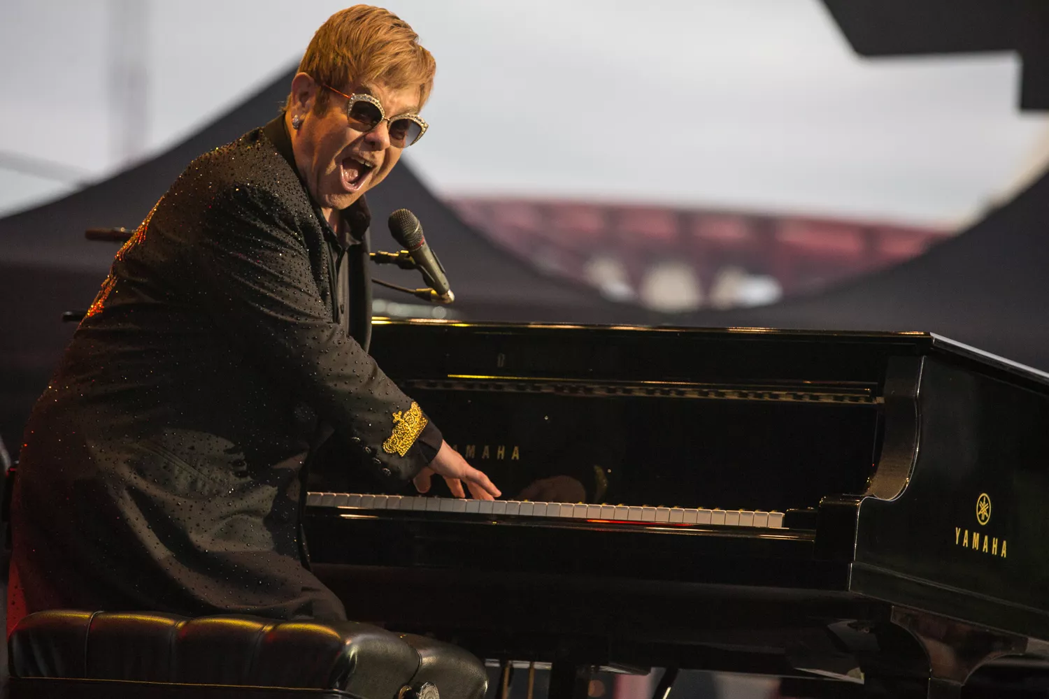 Medie: Sir Elton John trækker sig tilbage  fra turnélivet
