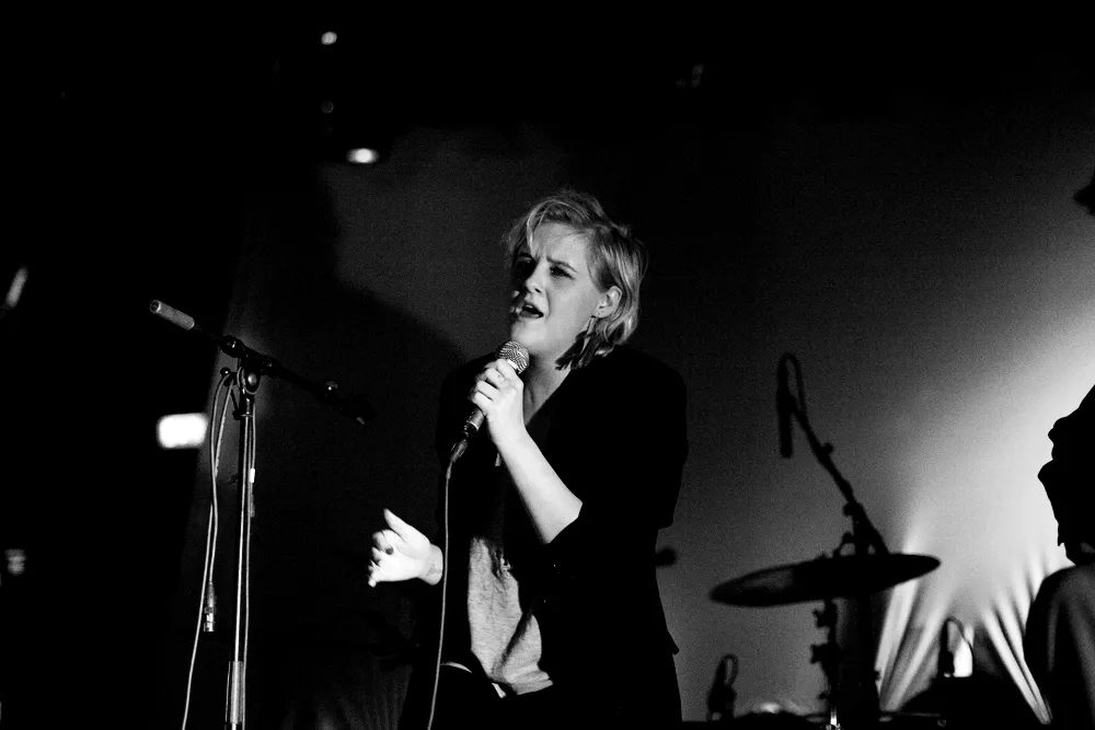 Mathilde Savery: Blå, Gut Feelings #2