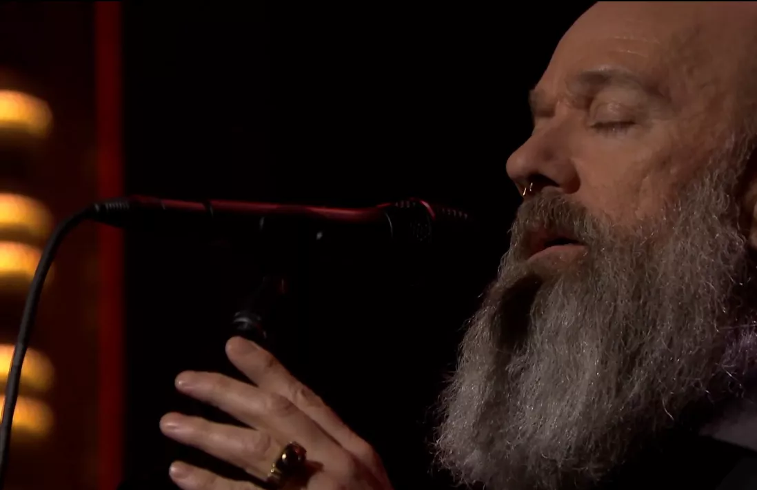 Video: Michael Stipe synger Bowie i The Tonight Show