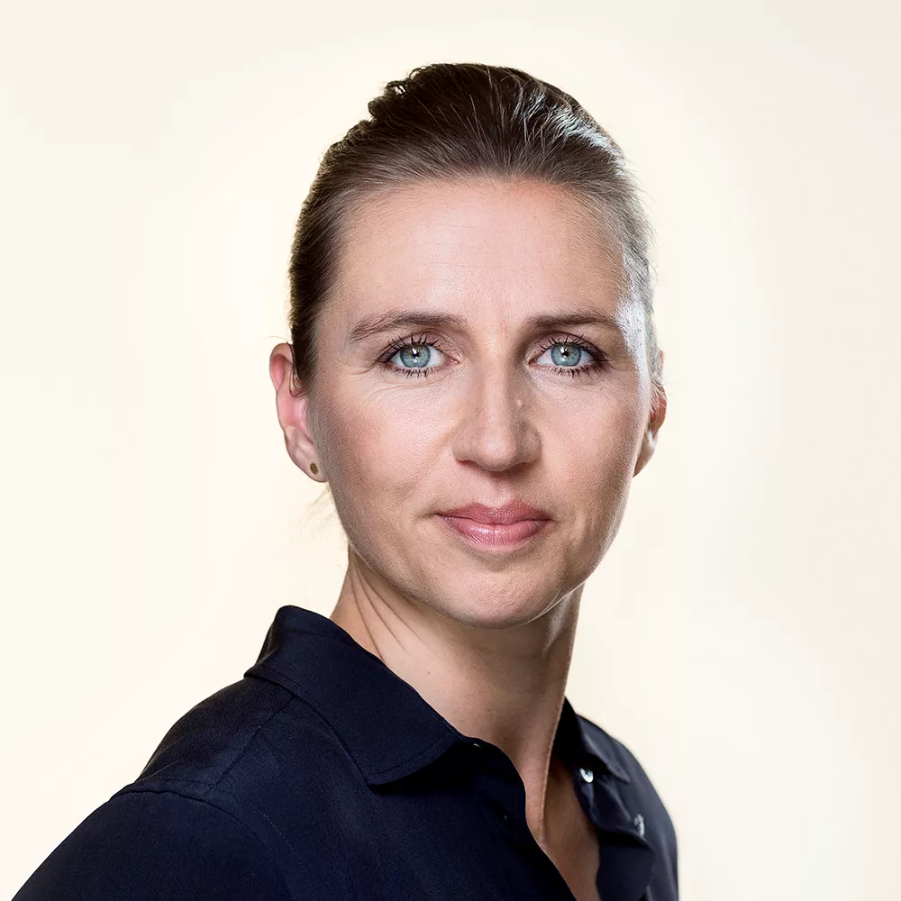 Mette Frederiksen: Forsamlings-forbuddet fortsætter