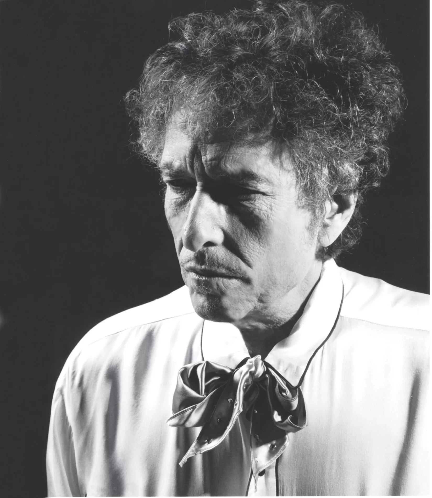 Bob Dylan sagsøgt for racisme  