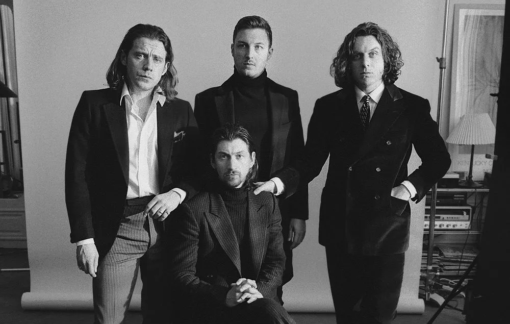 Sverigeaktuella Arctic Monkeys med stora nyheter