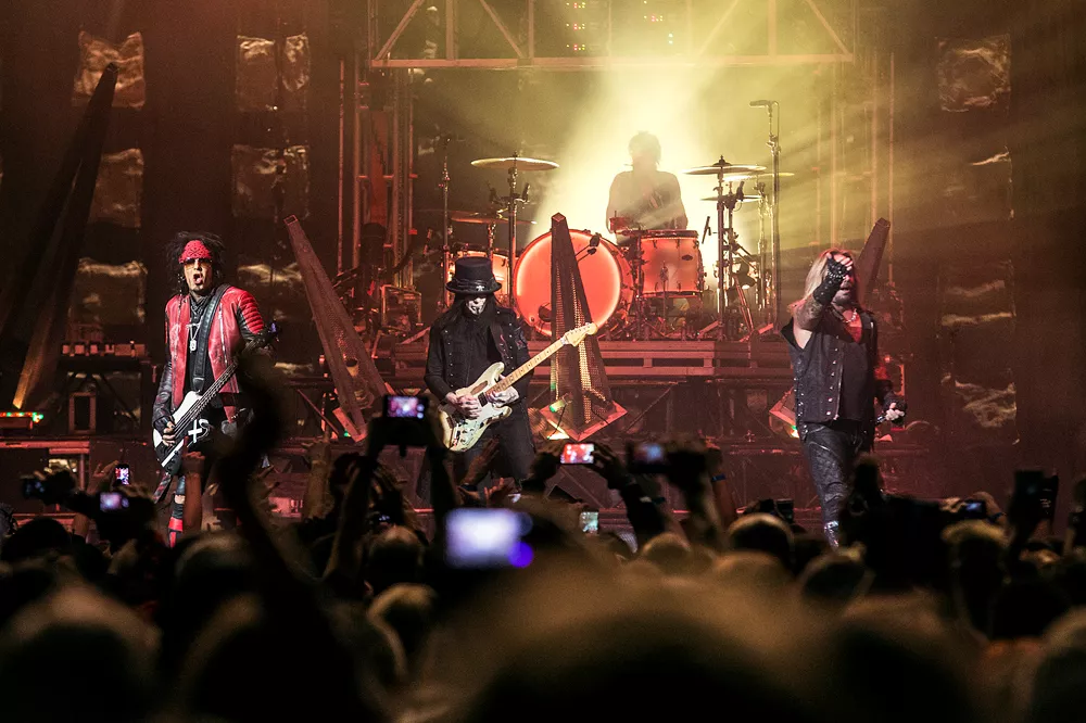 Mötley Crüe er tilbage – og afslører, hvad der fik dem samlet igen