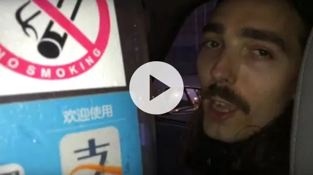 Videodagbog: Antonio Gram på turné i Kina – og taler taxasprog