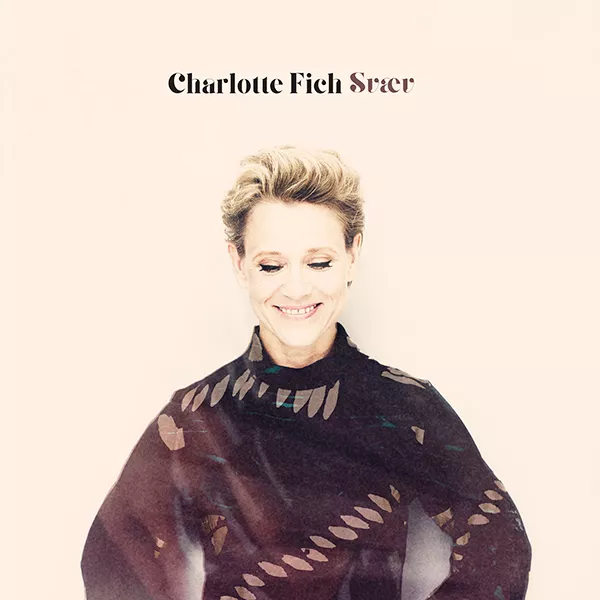 Svæv - Charlotte Fich