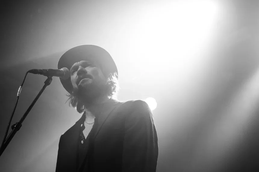 Peter Sommer udgiver ny single og lyrikvideo