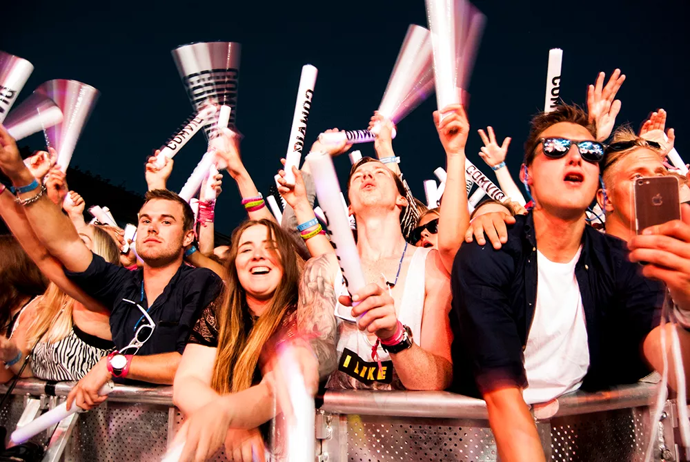 Vänsterpartiet i protest mot festival