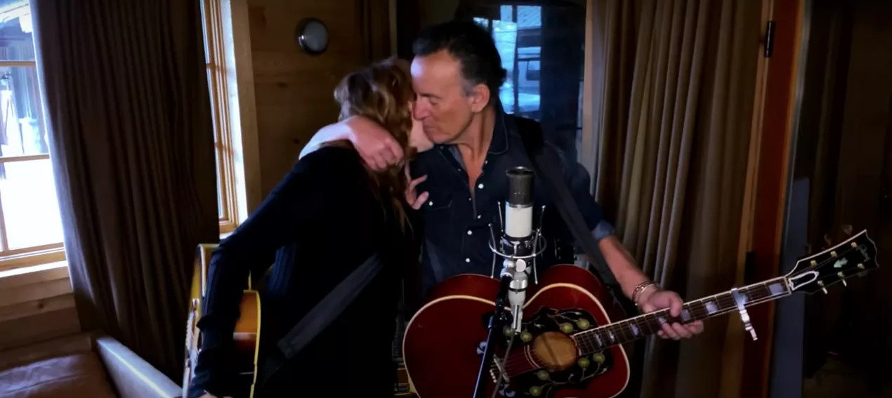 KARANTÆNE-TV: Se Bruce Springsteen i mesterlig duet med sin kone
