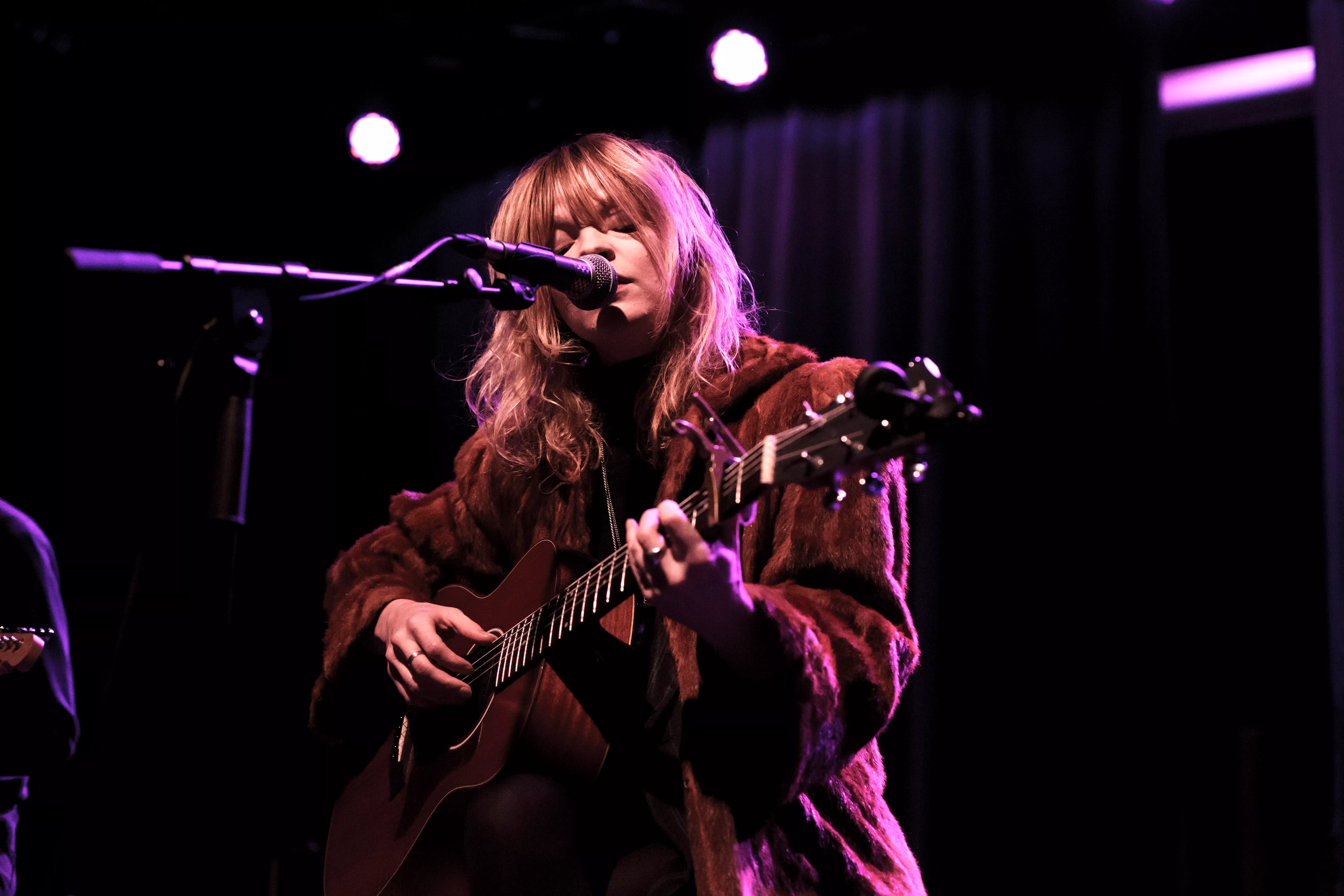 Jessica Pratt vender tilbage til Danmark efter udsolgt koncert