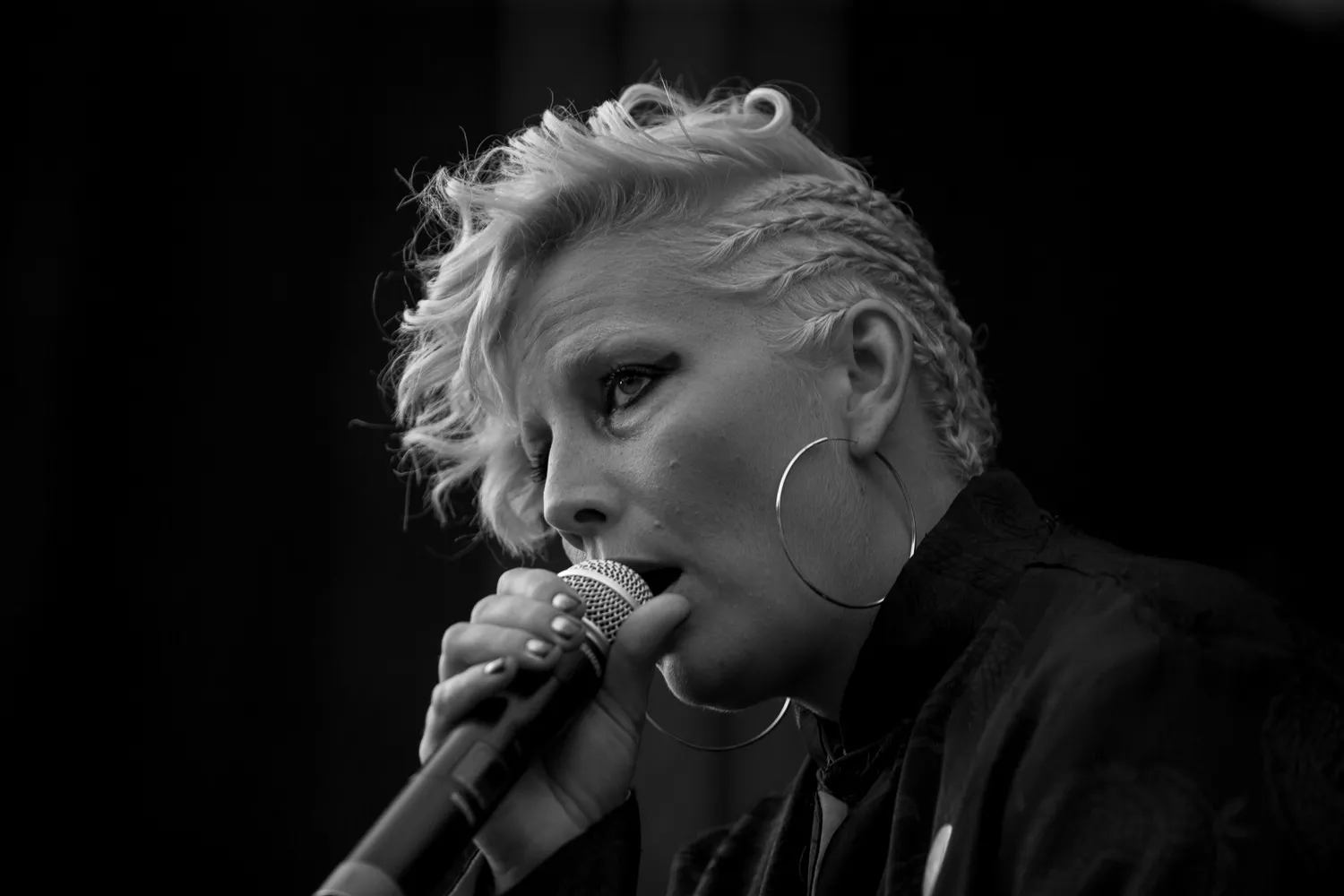 Jenny Wilson giver albumkoncert i Danmark