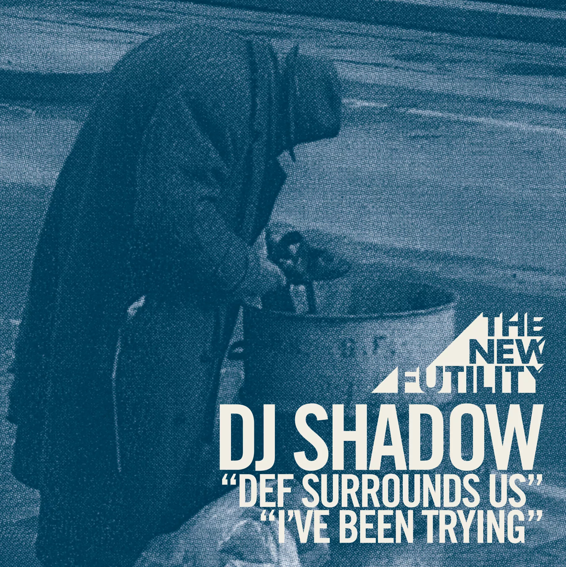 DJ Shadow giver to numre væk
