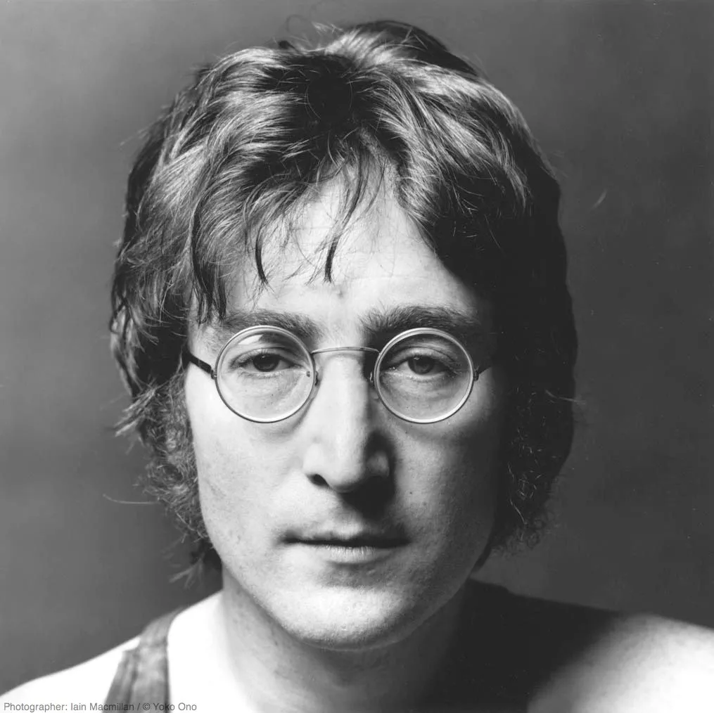 Massakerns offer hedras med John Lennon