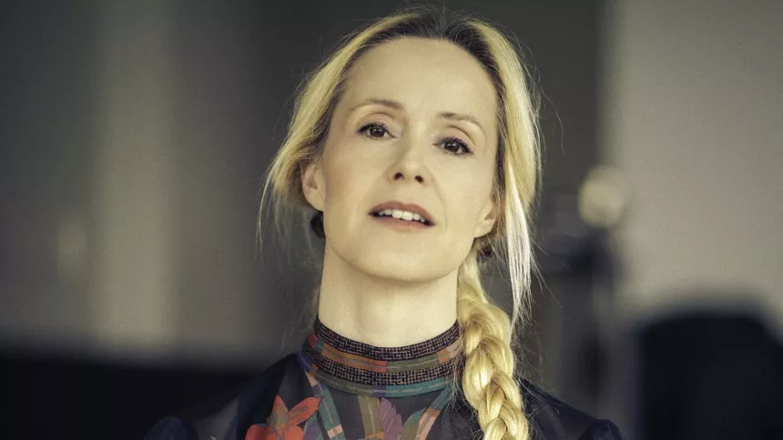 Tina Dickow annoncerer nyt album på dansk – og turné