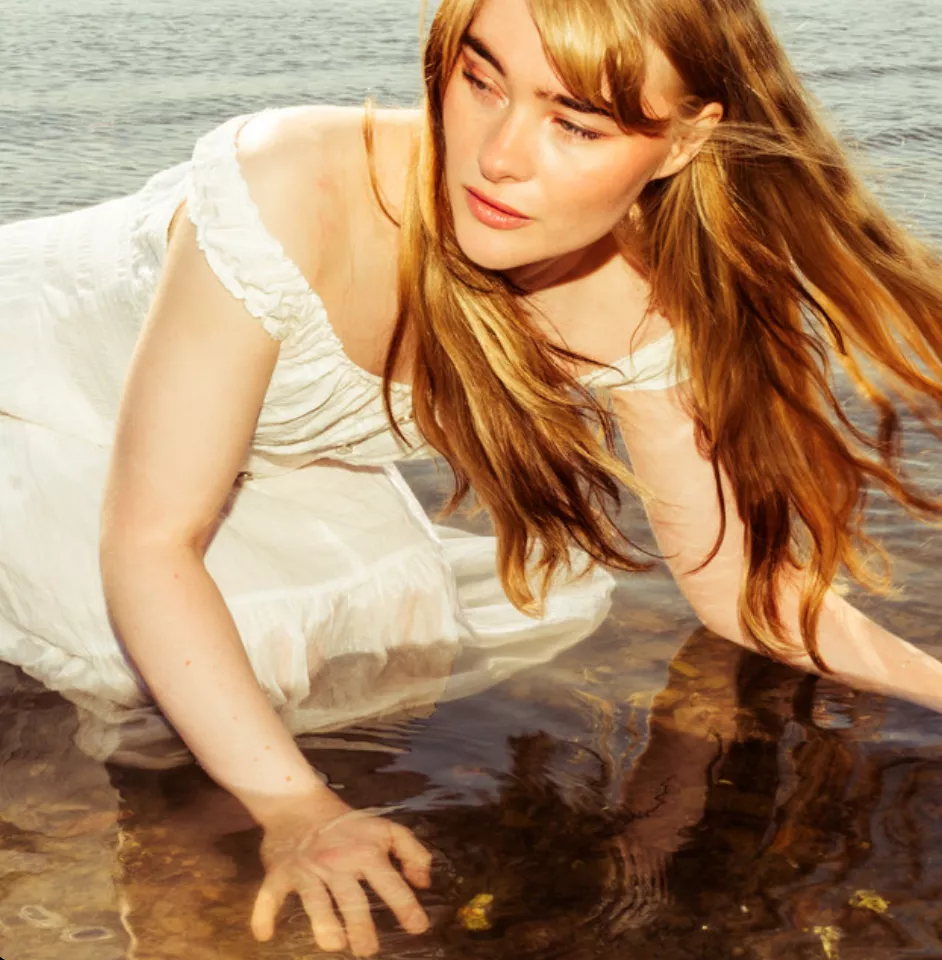 Jeg går ned med dette skipet - Synne Sørgjerd