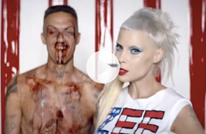 Se stjernespækket og vanvittig Die Antwoord-musikvideo 