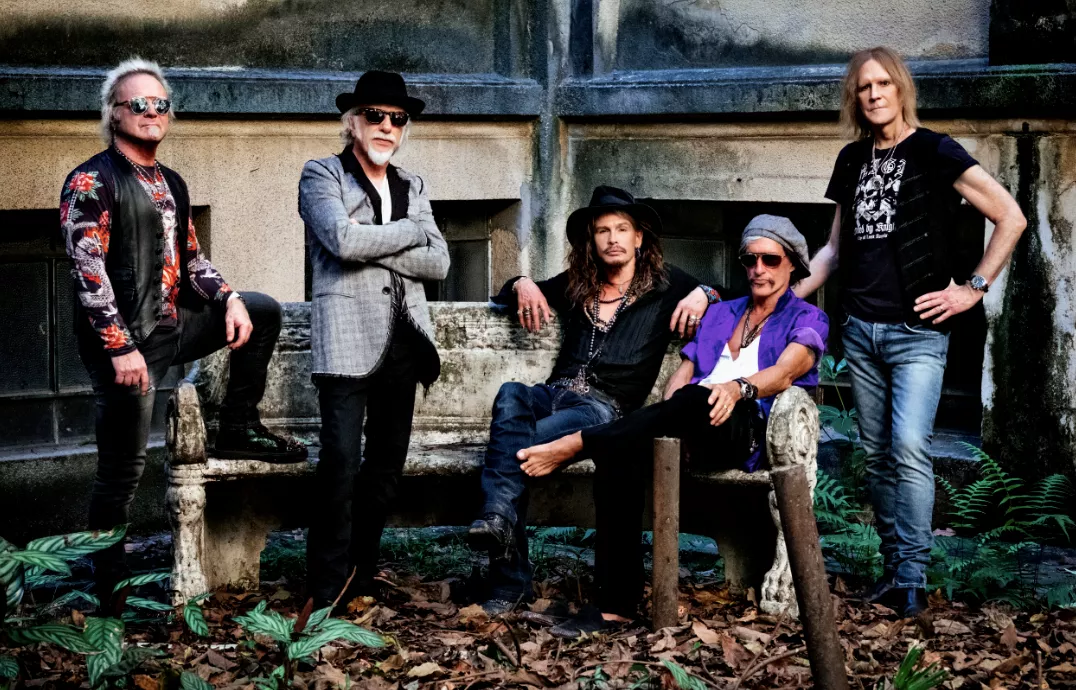 Aerosmith-trommeslager genforenet med band efter retssag 