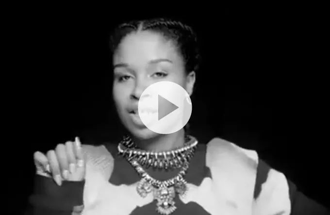Premiere: Se Nabiha rappe i hårdtpumpet video