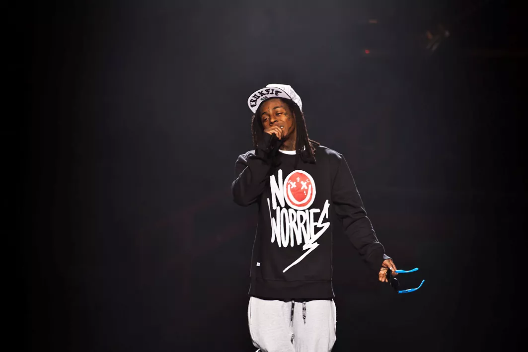 Lil Wayne saksøker sin egen sjef
