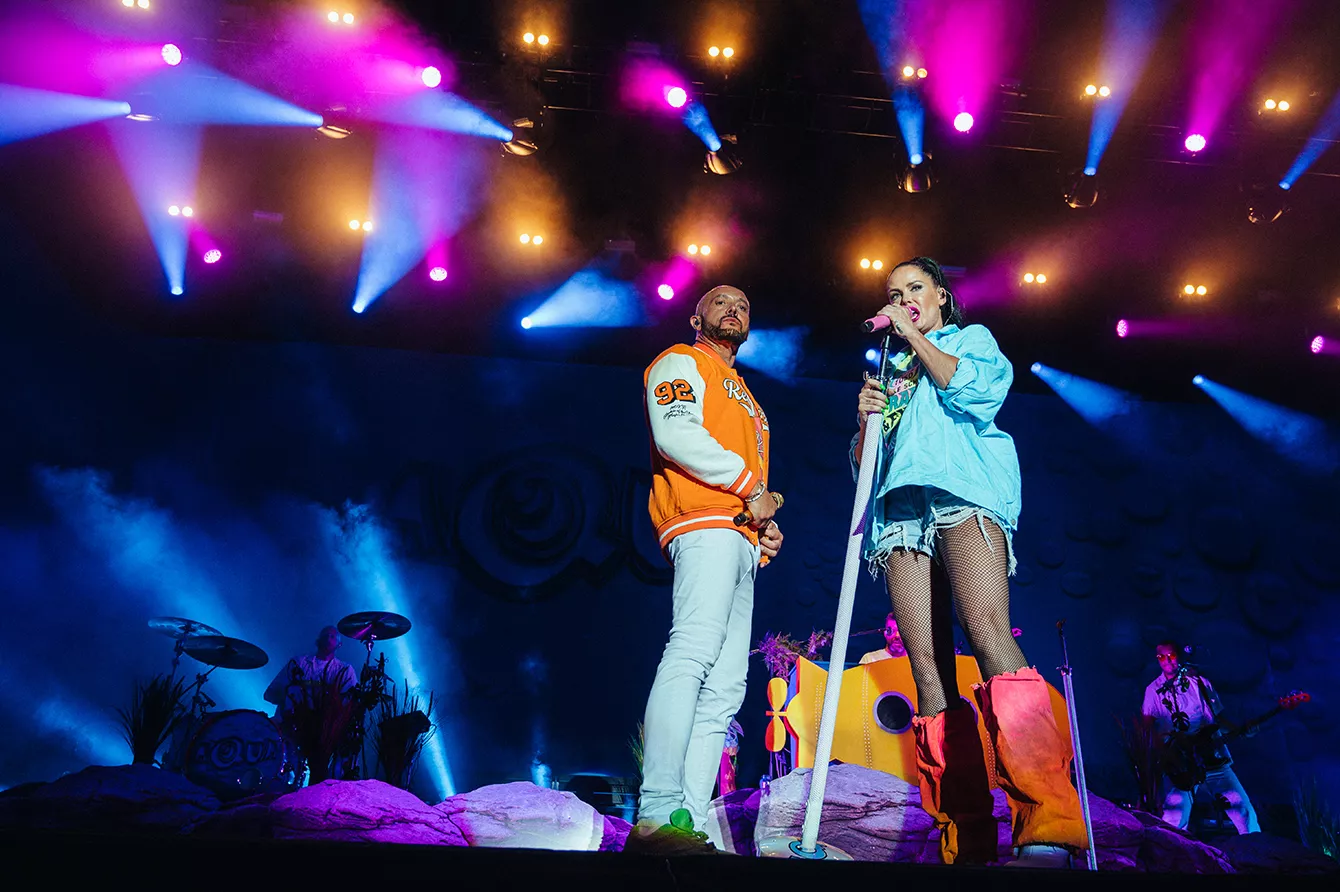 Den danska gruppen Aqua släppte låten "Barbie Girl" 1997.