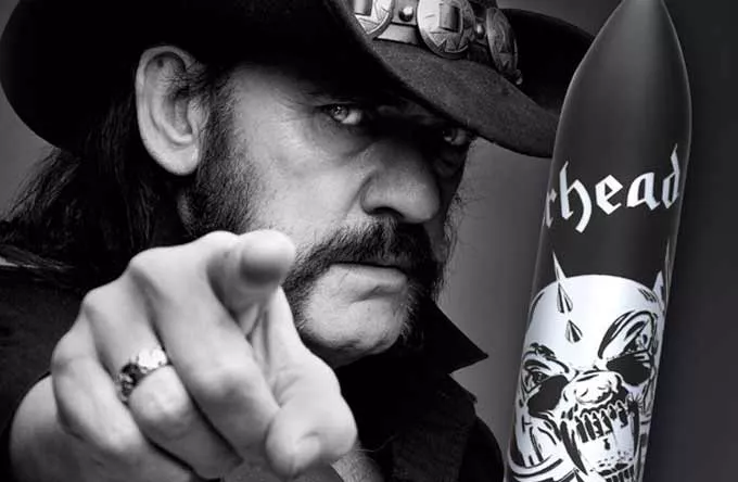 Mindehøjtidelighed for Lemmy vokser – og fans vil have ham på førstepladsen