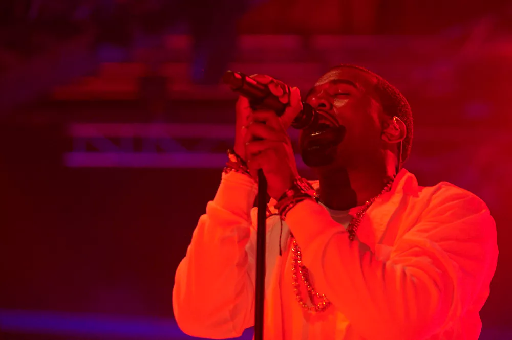 Kanye West giver forsmag på nyt album – se stjernespækket hiphop-billede med svensk rapper