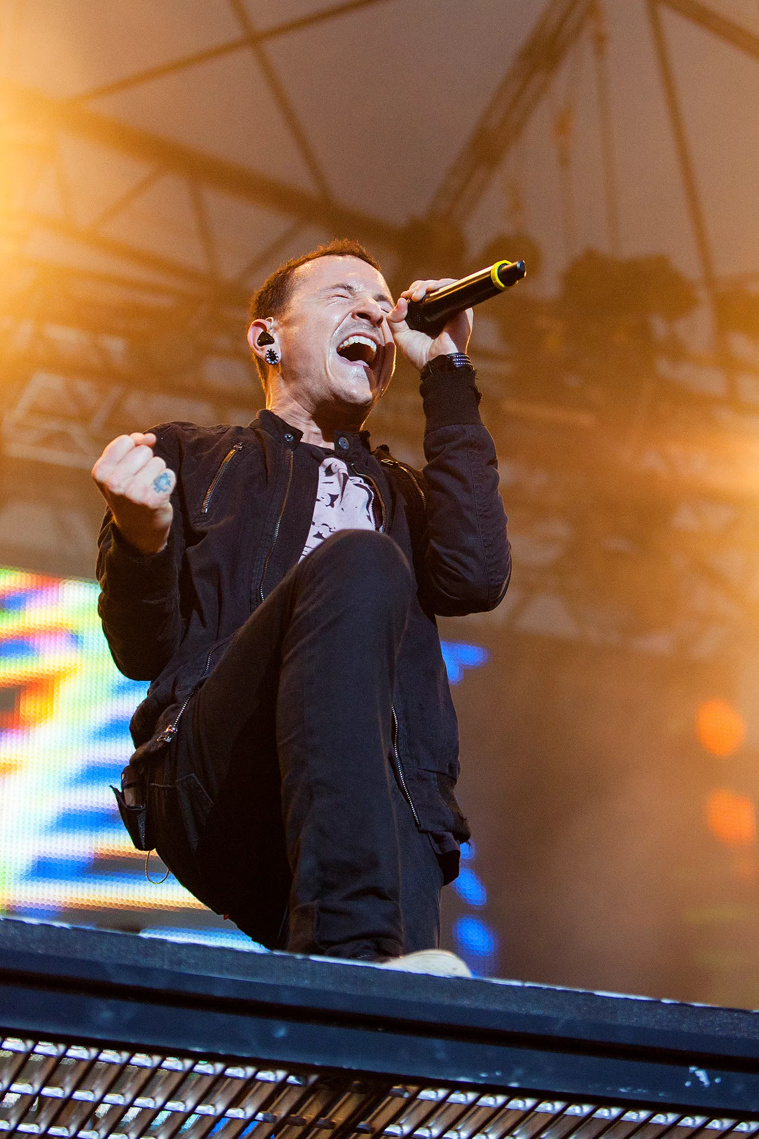 Linkin Park-sångarens första band återförenas – med hans son på sång
