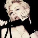 Nyt Madonna-album på gaden mandag