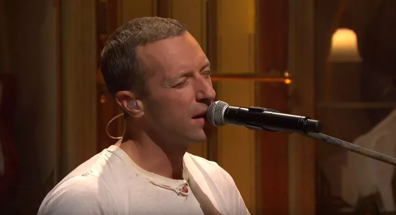 VIDEO: Coldplay præsenterer ny sang i SNL