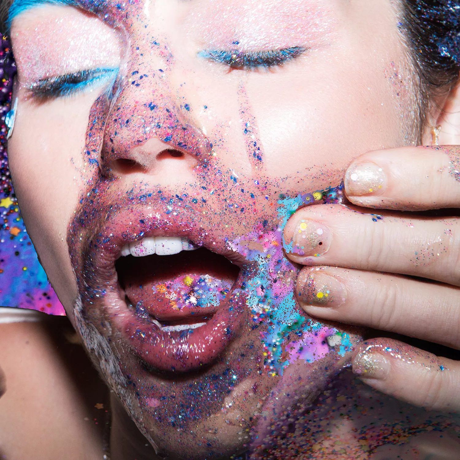 And Her Dead Petz - Miley Cyrus