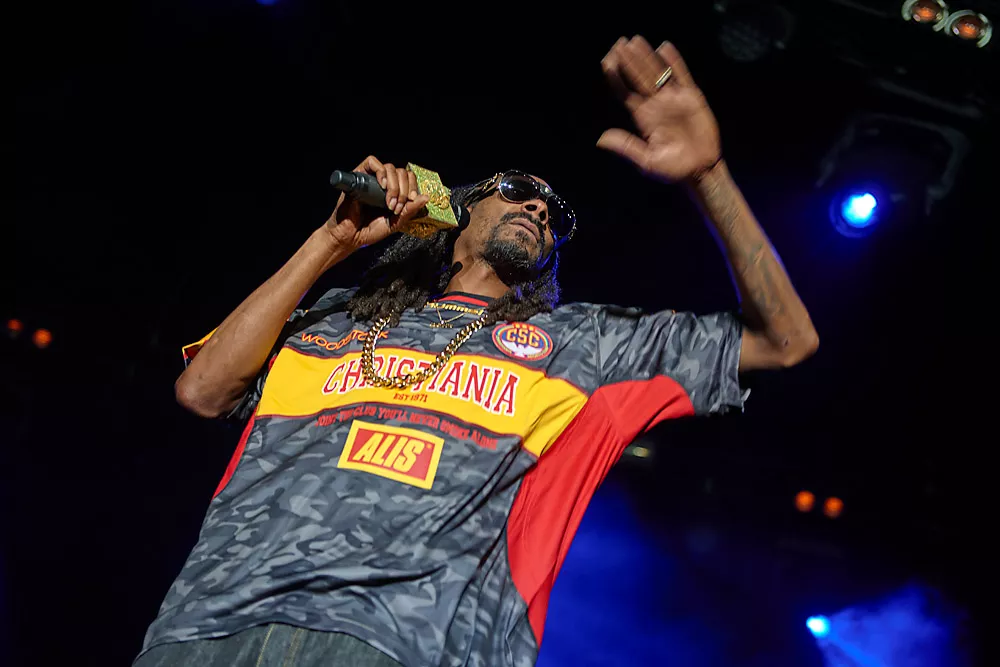 Snoop Dogg: Plænen, Tivoli