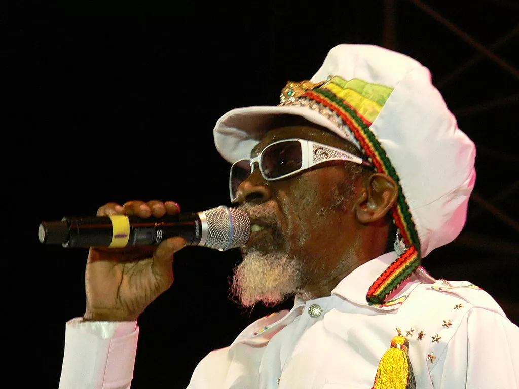 Reggae-legenden Bunny Wailer er død
