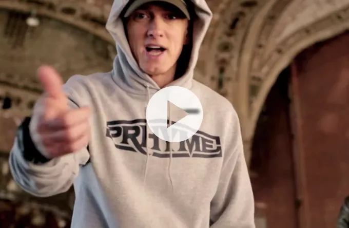Se Eminem svine Lana Del Rey i rap 