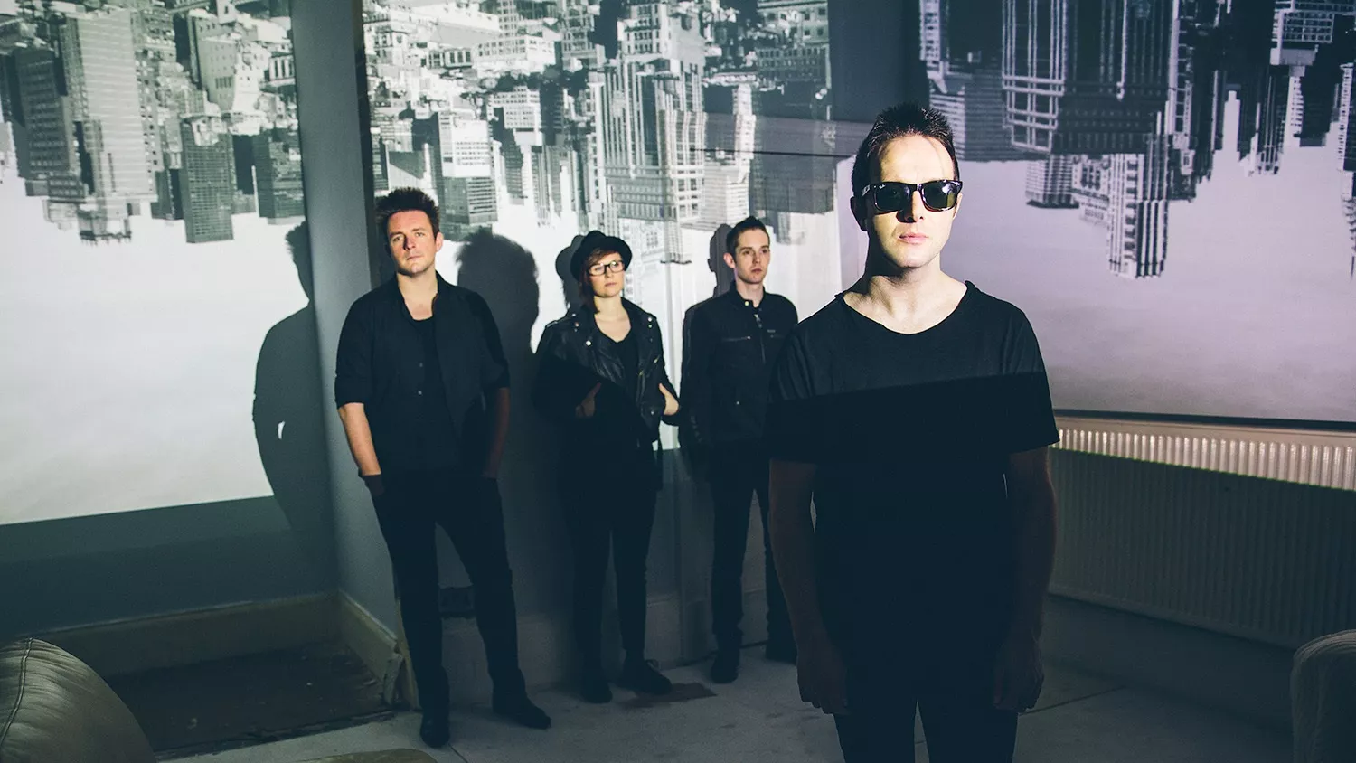 Premiere: Se Glasvegas' nye musikvideo med William Shatner